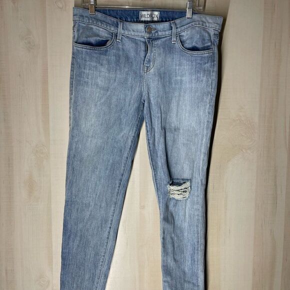 Wildfox Carmen low rise skinny distressed jeans, size 33 - Picture 3 of 14
